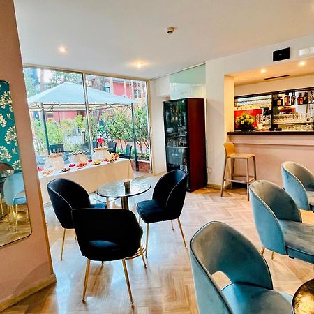 Aura Living Hotel Rimini Eksteriør billede